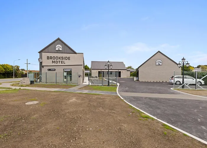 Brookside Motel
