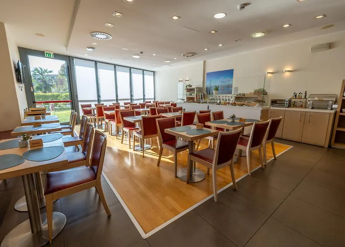 Best Western Palace Inn Hotel