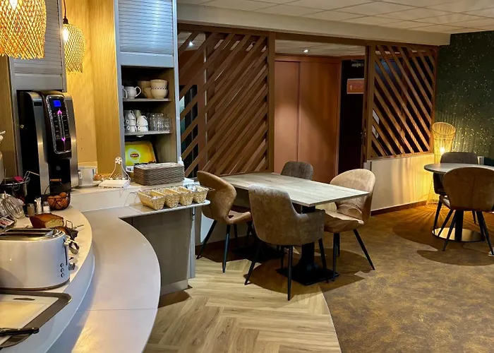 Hotel Le Pavillon De Saint-Lo