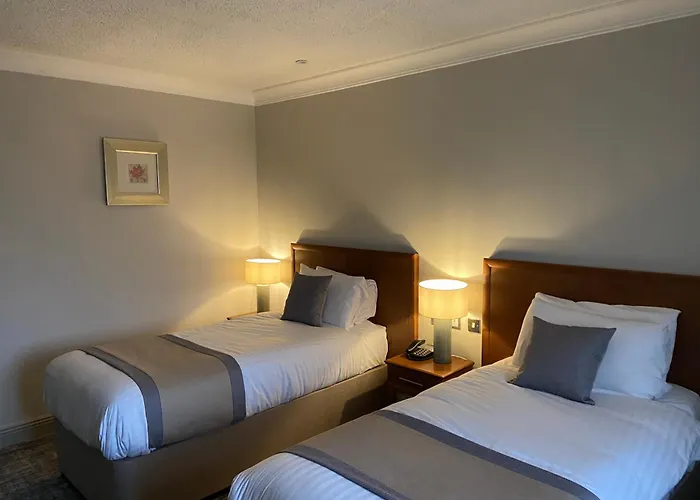 Caledonian Hotel