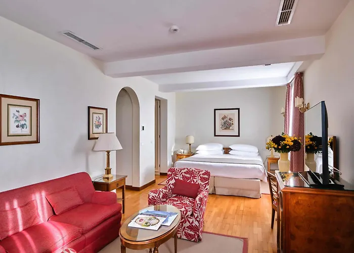 Hotel Villa Cipriani - Preferred Hotels & Resorts