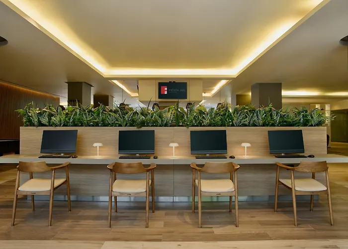 Fiesta Inn Monterrey Valle