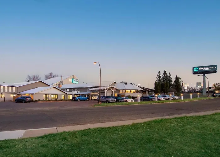 Clarion Pointe Medicine Hat Saamis Tepee