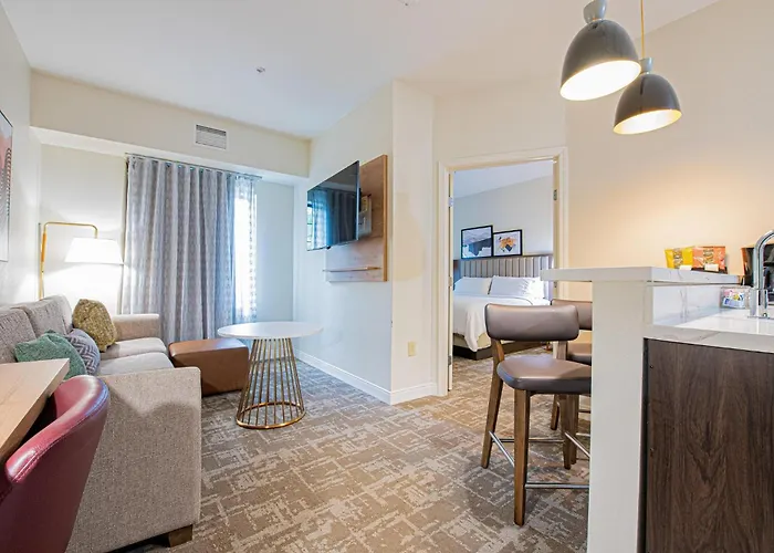Staybridge Suites Lafayette-Airport By Ihg