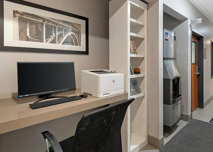Country Inn & Suites By Radisson, Fairview Heights, Il