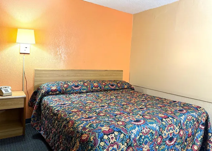 Red Carpet Inn & Suites Lima -Listing Partner
