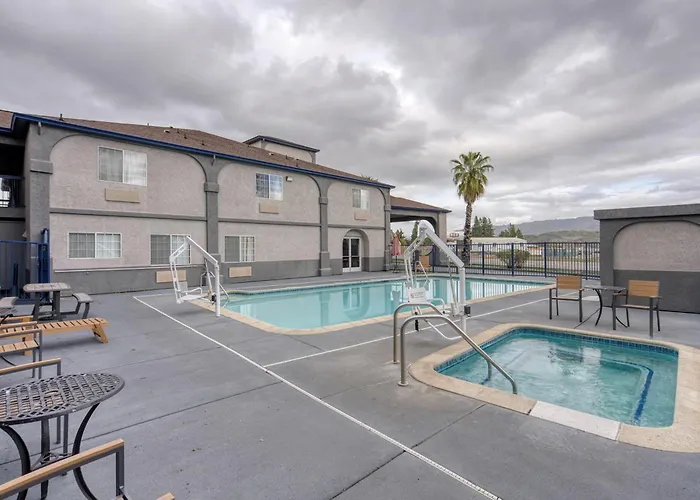 Surestay Hotel By Best Western Ukiah