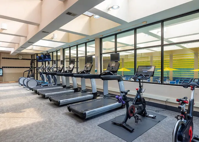 Crowne Plaza Knoxville Downtown University By Ihg