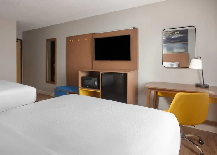 Days Inn By Wyndham Omaha Ne