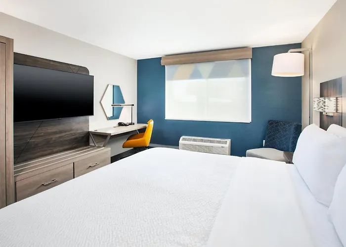 Holiday Inn Express Casper I-25 By Ihg