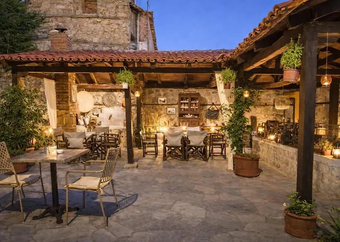 Hagiati Guesthouse - Edessa Cozy Mountain Retreat
