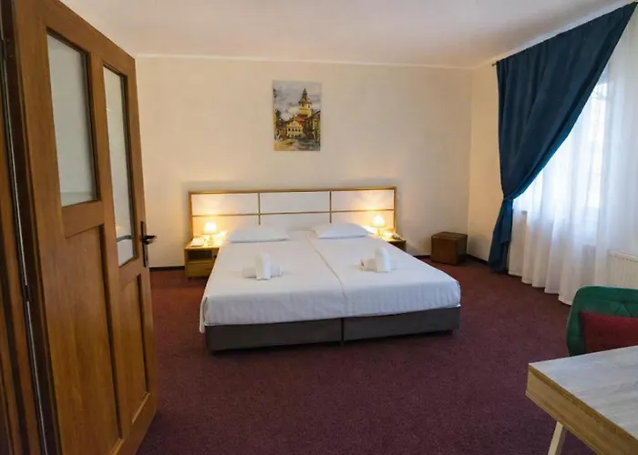 Long Street Hotel