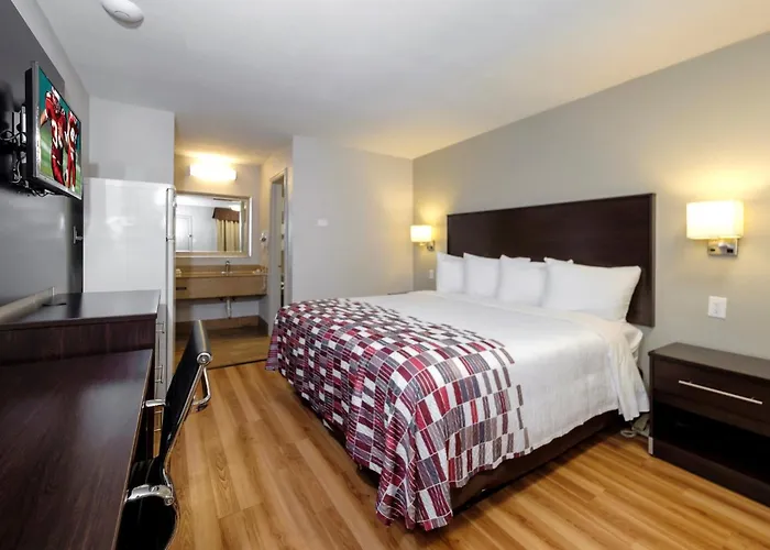 Red Roof Inn Arlington - Entertainment District