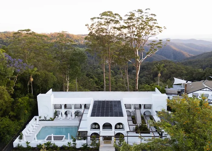 The Tamborine - Boutique Hotel