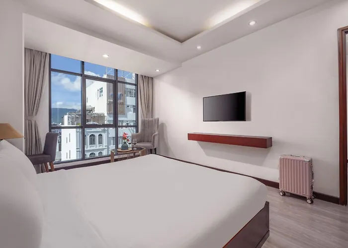 Lumina Grand Star Hotel