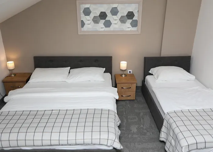Hotel Board