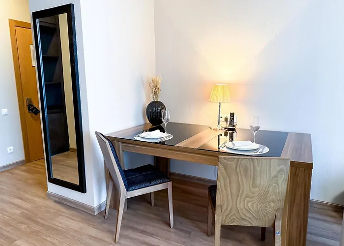 Voyage Hotel