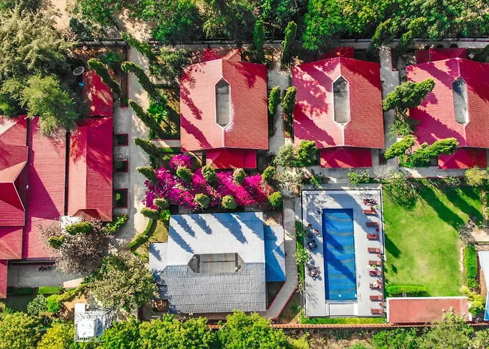 Ruby True Hotel