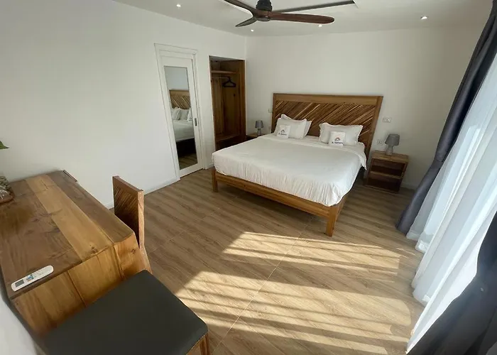 Hotel El Quemaito - Luxury Oceanfront Retreat
