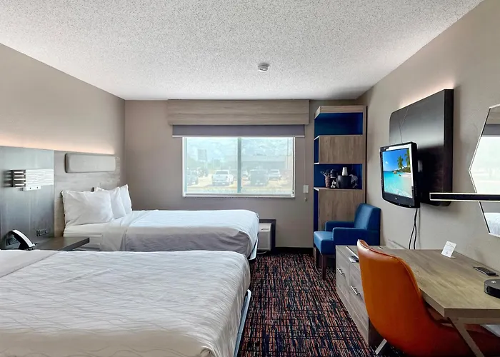 Reston Inn & Suites