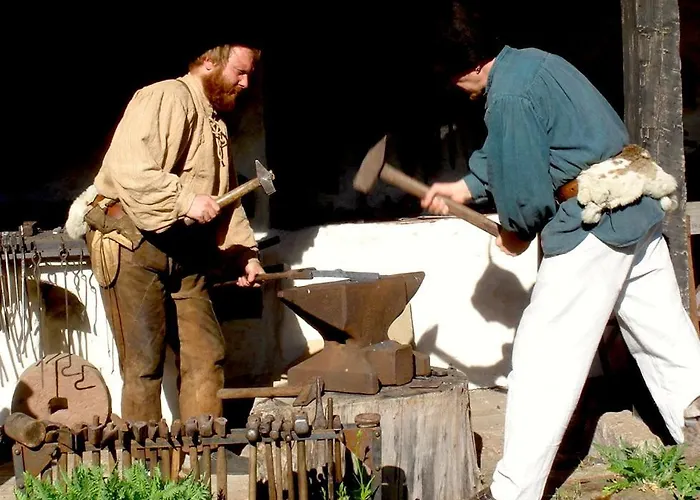 Denkmalschmiede Höfgen