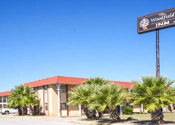 Woodfield Inn & Suites Hotel O, Yoakum Tx 111