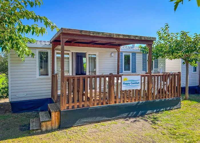 Happy Camp mobile homes in BalatonTourist Füred Camping&Bungalows
