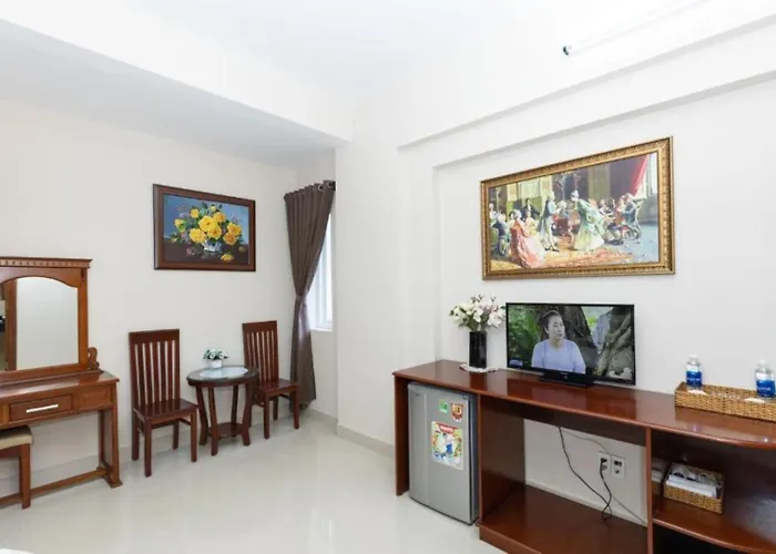 Queen Garden Hotel & Apartment