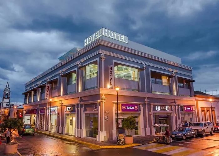 Concept Hotel - Centro Zamora