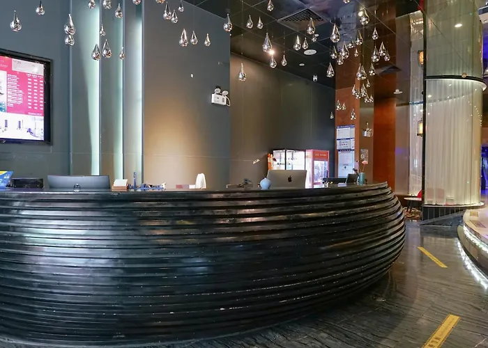 Paco Hotel Tiyuxilu Metro Zhujiang New Town Guangzhou-Free Shuttle Bus For Canton Fair