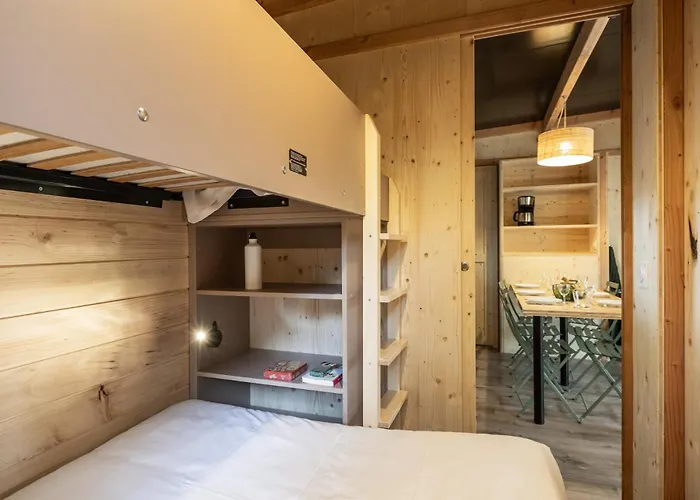 Huttopia Divonne Les Bains