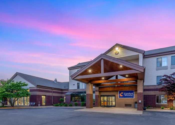 Comfort Inn & Suites New Lisbon