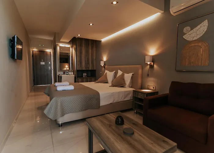 Akron Luxury Holidays