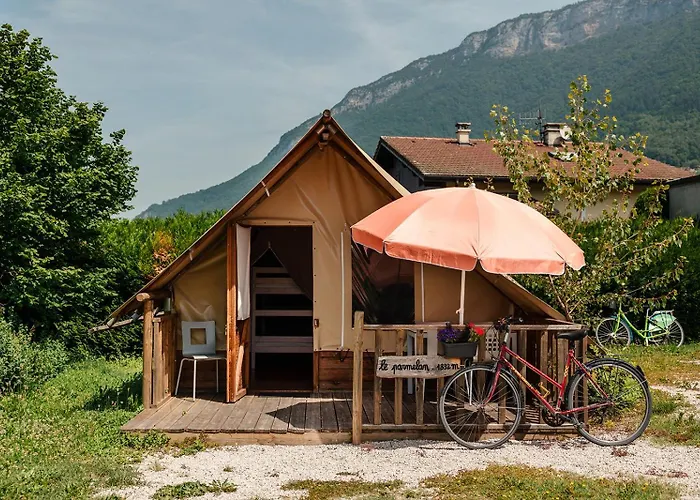 Camping Routes Du Monde Atc Veyrier Du Lac - Annecy