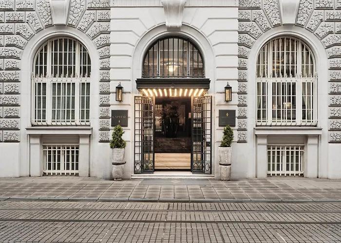 Hotel Capital