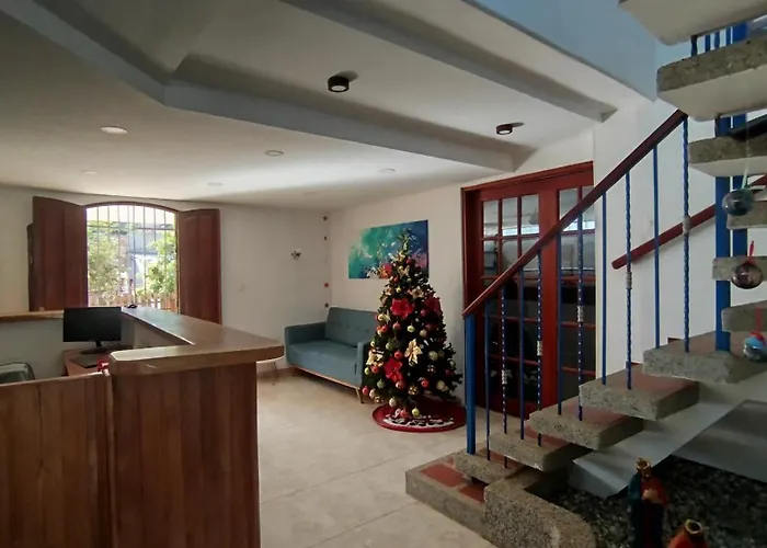Casa Luna Hotel