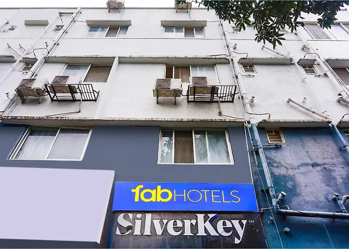 Fabhotel Silver Key
