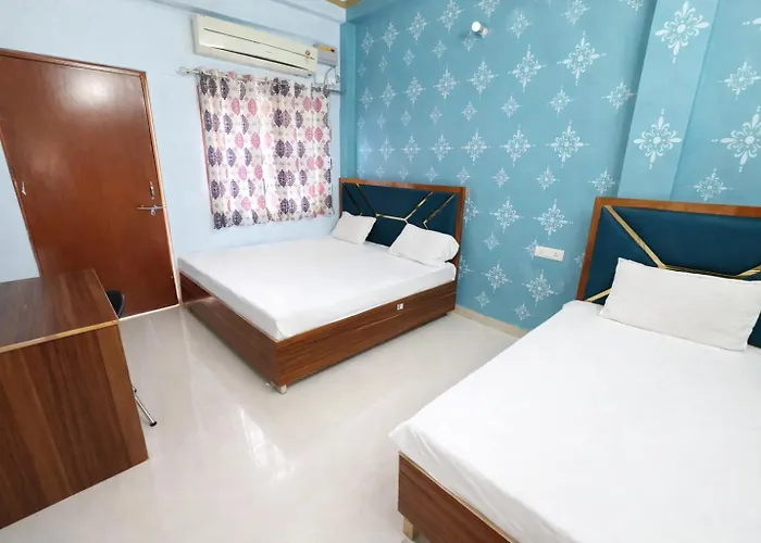 Mahamaya Guest House