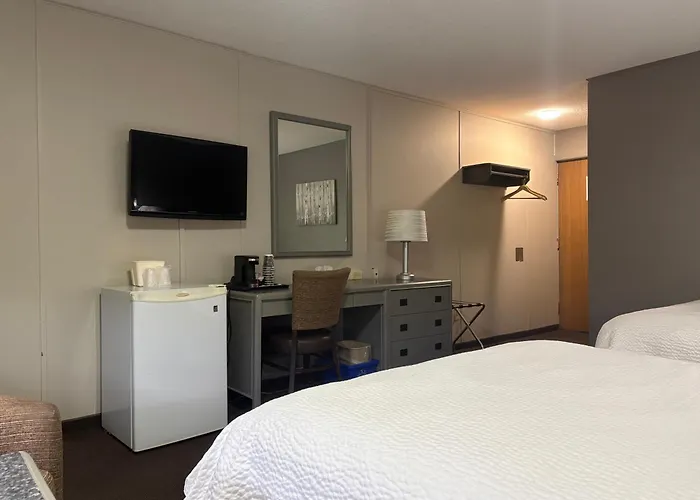 Companion Hotel Motel