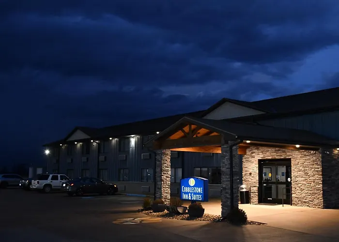 Cobblestone Inn & Suites - Trenton