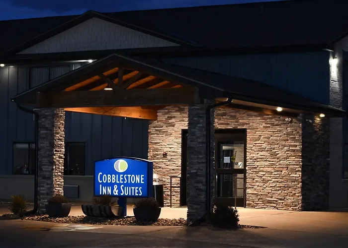 Cobblestone Inn & Suites - Trenton