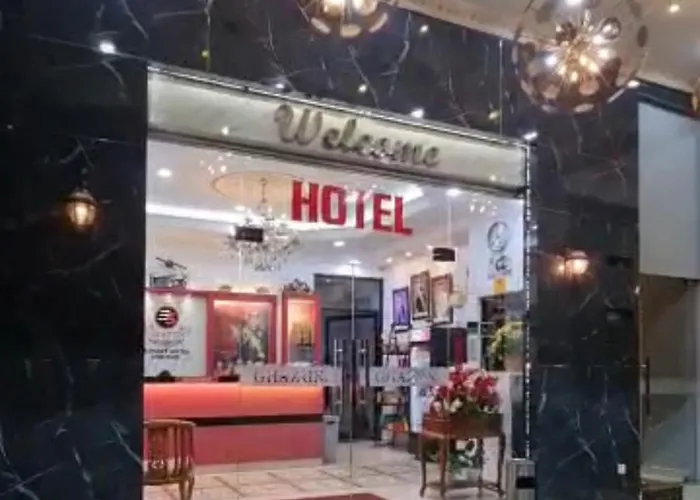 Ghazrins Hotel Dataran Larkin