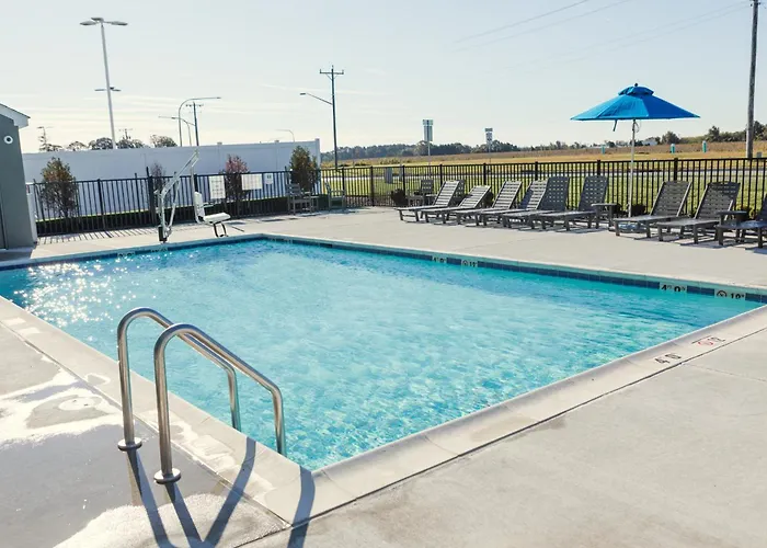 Microtel Inn & Suites By Wyndham Milford