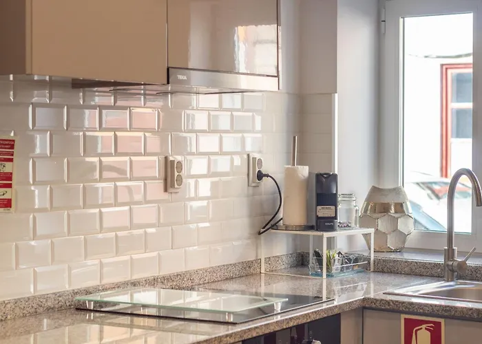 Alto Da Lapa House W Parking By Lovelystay