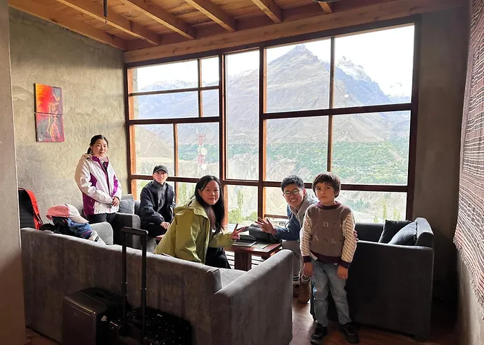 Old Hunza Inn