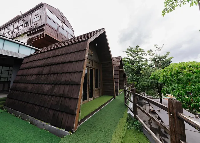 Urbanview Hotel Cianjur City Park By Reddoorz