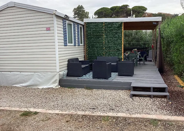 Linge Literie Et Toilette Fournis, Un Grand Confort, A Cote Ou A 5 Minutes Des Piscines Tous 3 Chambres Grande Terrasse Couverte