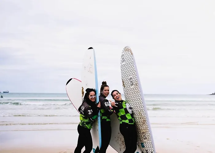Arena Surf Hotel