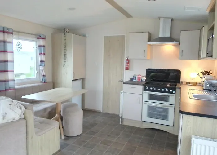 Lovely New Private Caravan Situated At Park Dean Resorts ,St Margerets At Cliffe White Cliffs Kent