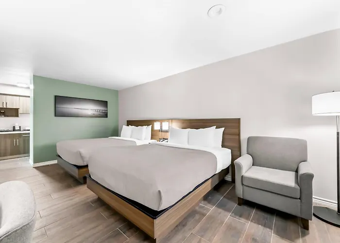 Quality Inn & Suites Port Lavaca Near Lighthouse Beach